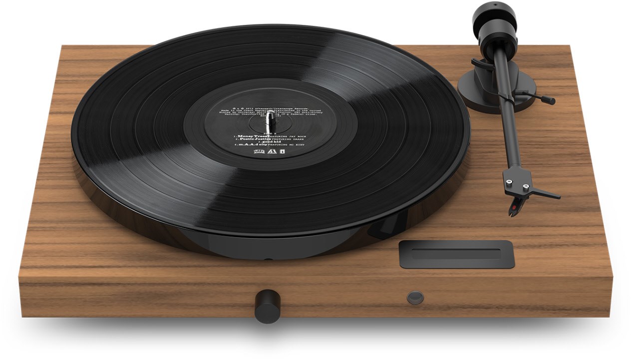 Pro-Ject Juke Box E1 Plattenspieler mit Bluetooth walnuss seidenmatt